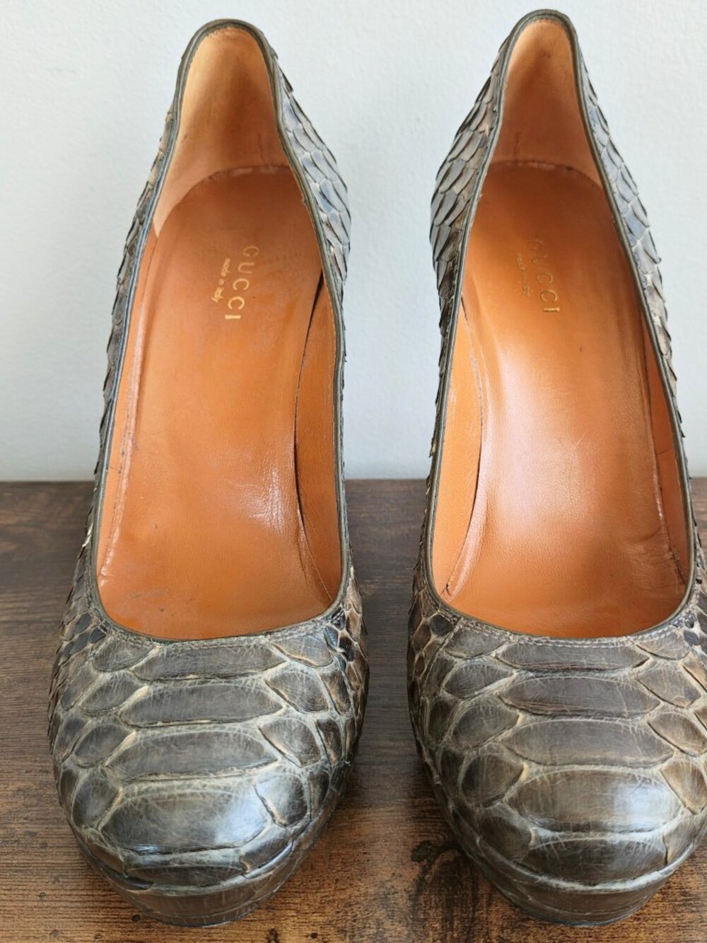 GUCCI Python Platform Pumps - Picture 3 of 15